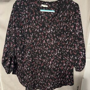 Thin soft material Maurice’s 1X blouse free flowing